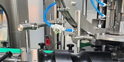 Rotary Capping Machine： Bottle Separating Mechanism