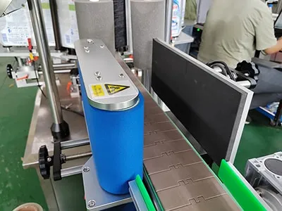Labeler Machine: Label Rewinding Mechanism